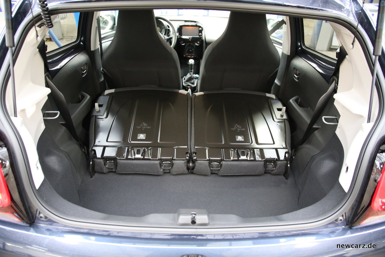 All Inclusive Kofferraummatte für Citroen C1 II (5-Door) Hatchback  2014-2019, Auto Leder Kofferraummatten Wasserdicht Verschleißfest Kofferraum  Ledermatte,Beige : : Auto & Motorrad