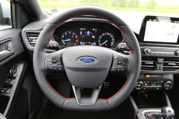 Ford Focus ST-Line Lenkrad